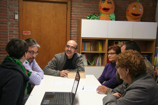 Treball de grups sala taronja
