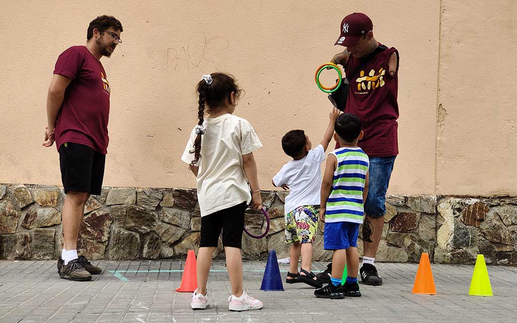 pg projecte ateneu al carrer14